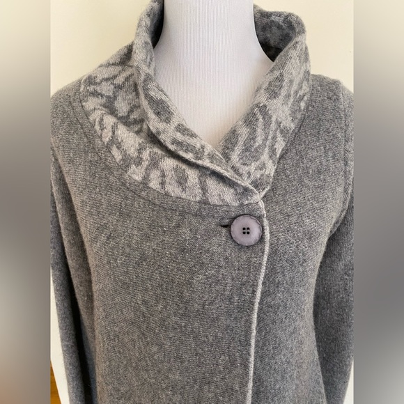 Chiaramente Made in Italy Wool Animal Print Cardigan Size Large - Picture 7 of 15